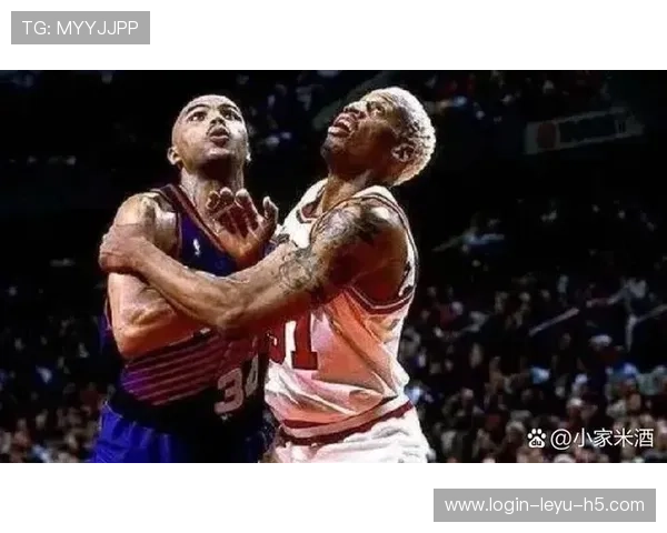 巴克利内线强攻改变防守布局，对比现代内线打法显差异