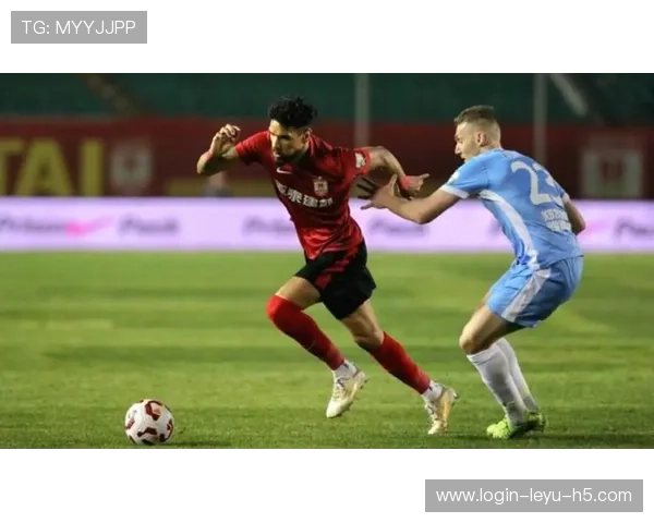 苏亚雷斯今天又被调侃了，饭店点餐像战术布置一样认真…