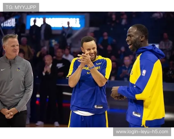 库里三分精准提升球队挡拆效率 拉开进攻空间显著