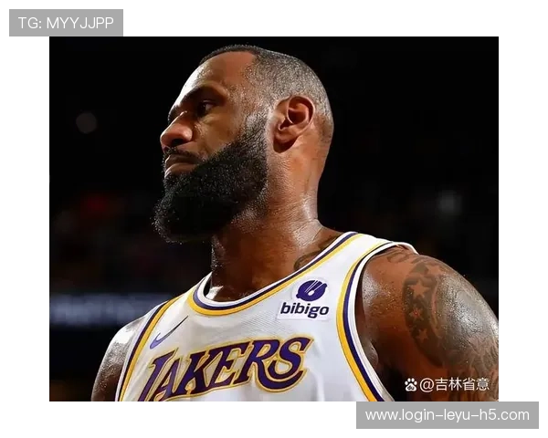 张伯伦单场篮板制胜纪录对比詹姆斯展现内线统治力差异