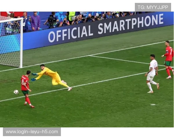 接管中场 本赛季伊涅斯塔较上季更倾向直塞撕开防线